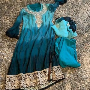 Three pc teal Pakistani suit medium